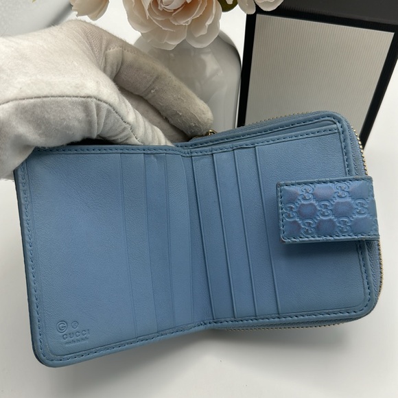 Gucci Micro Guccisima bifold wallet Turqoise! - Picture 10 of 16